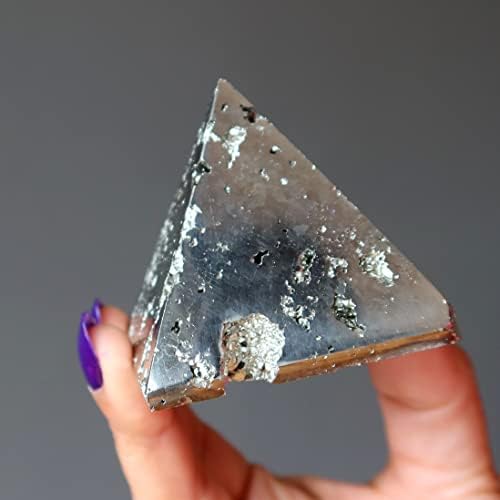 גבישי סאטן פירמידה פירמידה אשכול מוזהב אבן מתכתי 2.0-2.25 אינץ '