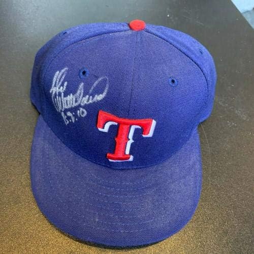 ג'ון ווטלנד חתום על דוגמנית משחק טקסס ריינג'רס כובע כובע בייסבול עם JSA COA - כובעי MLB עם חתימה